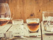 Сравнение водки и виски