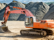 Какие виды работ можно выполнить с помощью экскаватора?