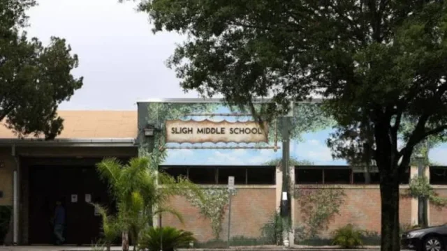 fed6561374e6f761916bc21aa3172b25